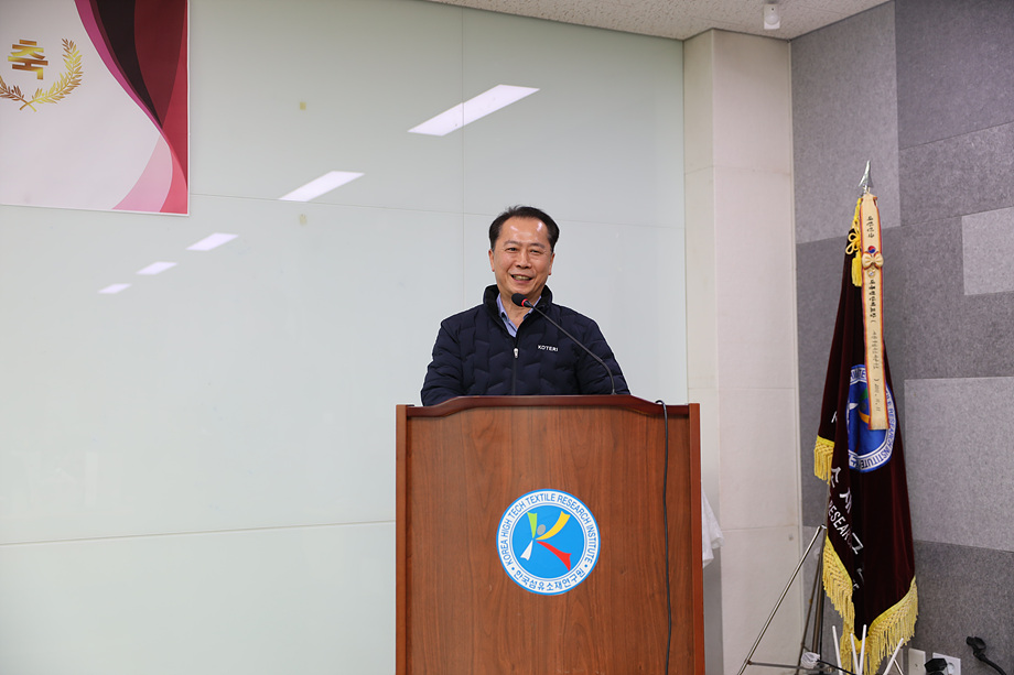 3053Ŭ���Ͻø� ����ũ���� �̹����� �������ϴ�